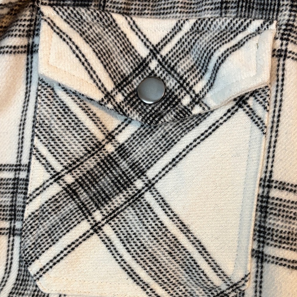 HFX Women’s XL Heavy Flannel Plaid Button-Up Shirt Shacket Black & Off White - Picture 5 of 9